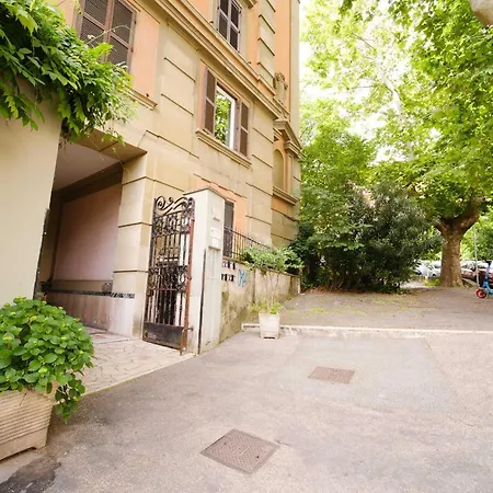 Trastevere Oasis By Buddyrent Appartamento